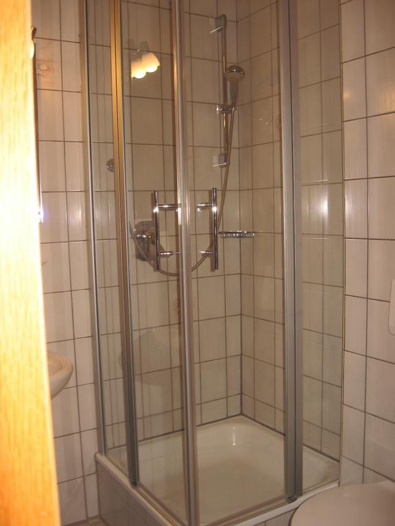 ホテル Gaestehaus Faller フェルトベルク エクステリア 写真