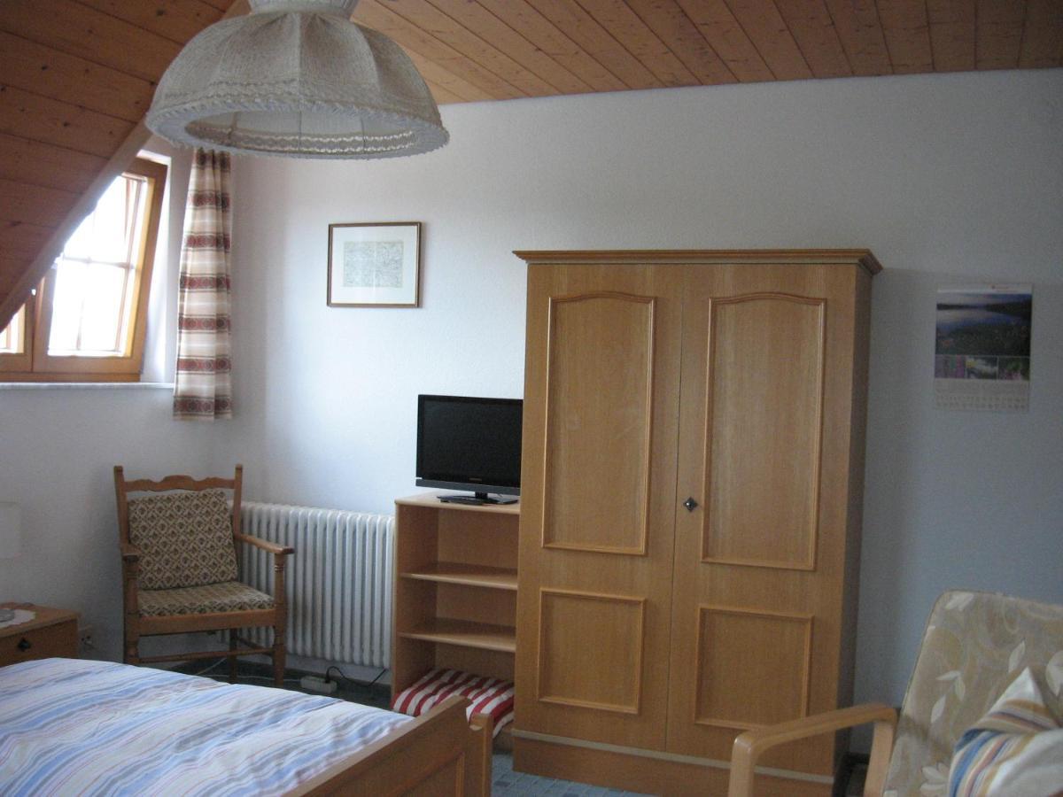 ホテル Gaestehaus Faller フェルトベルク 部屋 写真